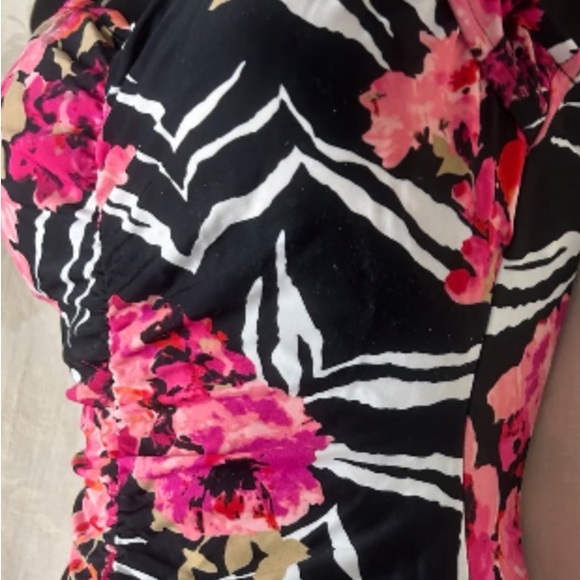 ‼️SALE‼️Azul one-piece floral swimsuit size 10 NWT - Picture 12 of 13